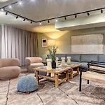 Floor A15 Mit Grosser Terrasse Im 