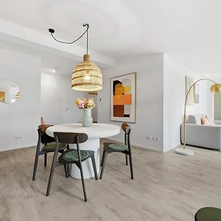 Floor A15 Mit Grosser Terrasse Im 